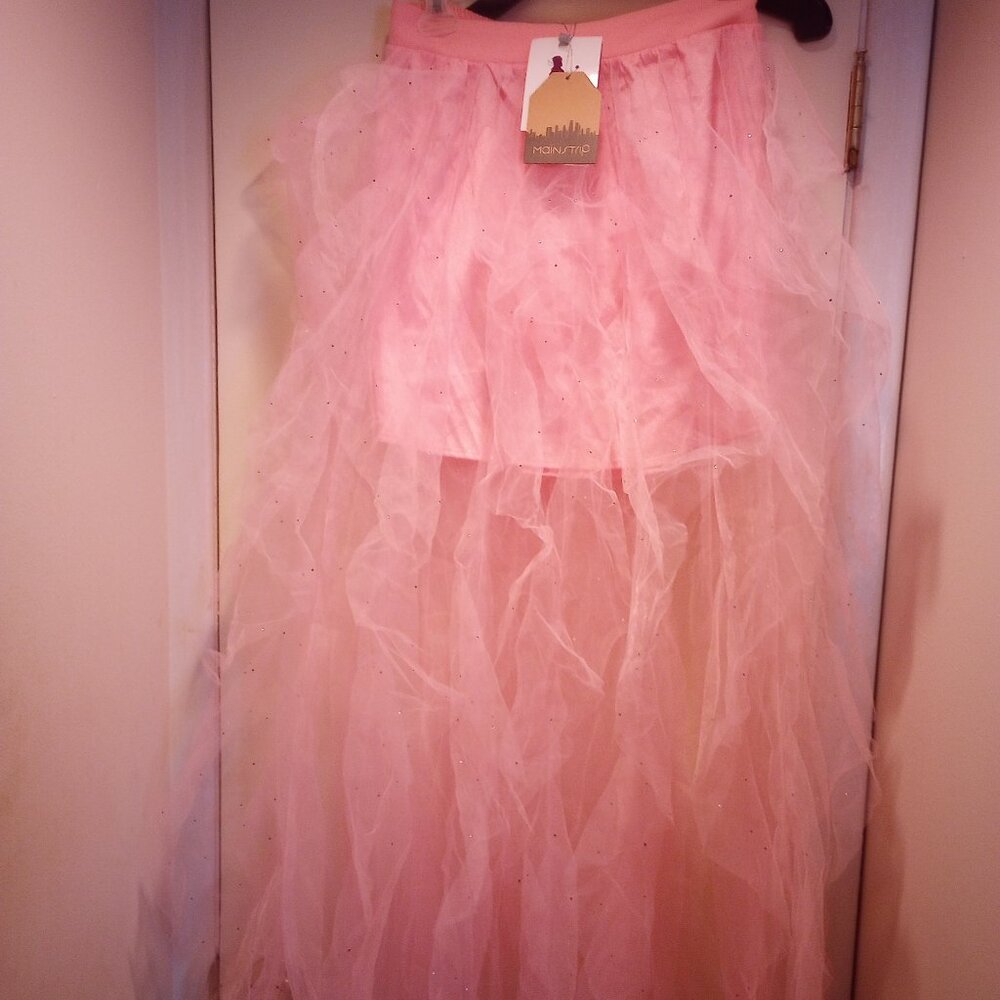 Main Strip M pink tulle ruffle confetti skirt maxi NWT